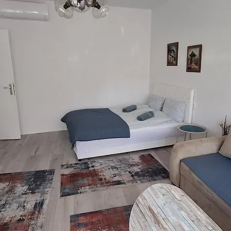 Modern Apt In Center Of Sarajevo With Free Parking 塞拉耶佛