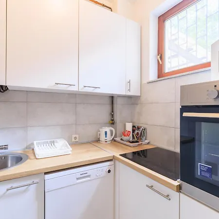 Modern Apt In Center Of Sarajevo With Free Parking Διαμέρισμα Σαράγεβο